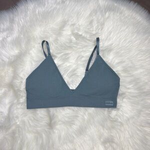 Danskin Padded V Neck Bra